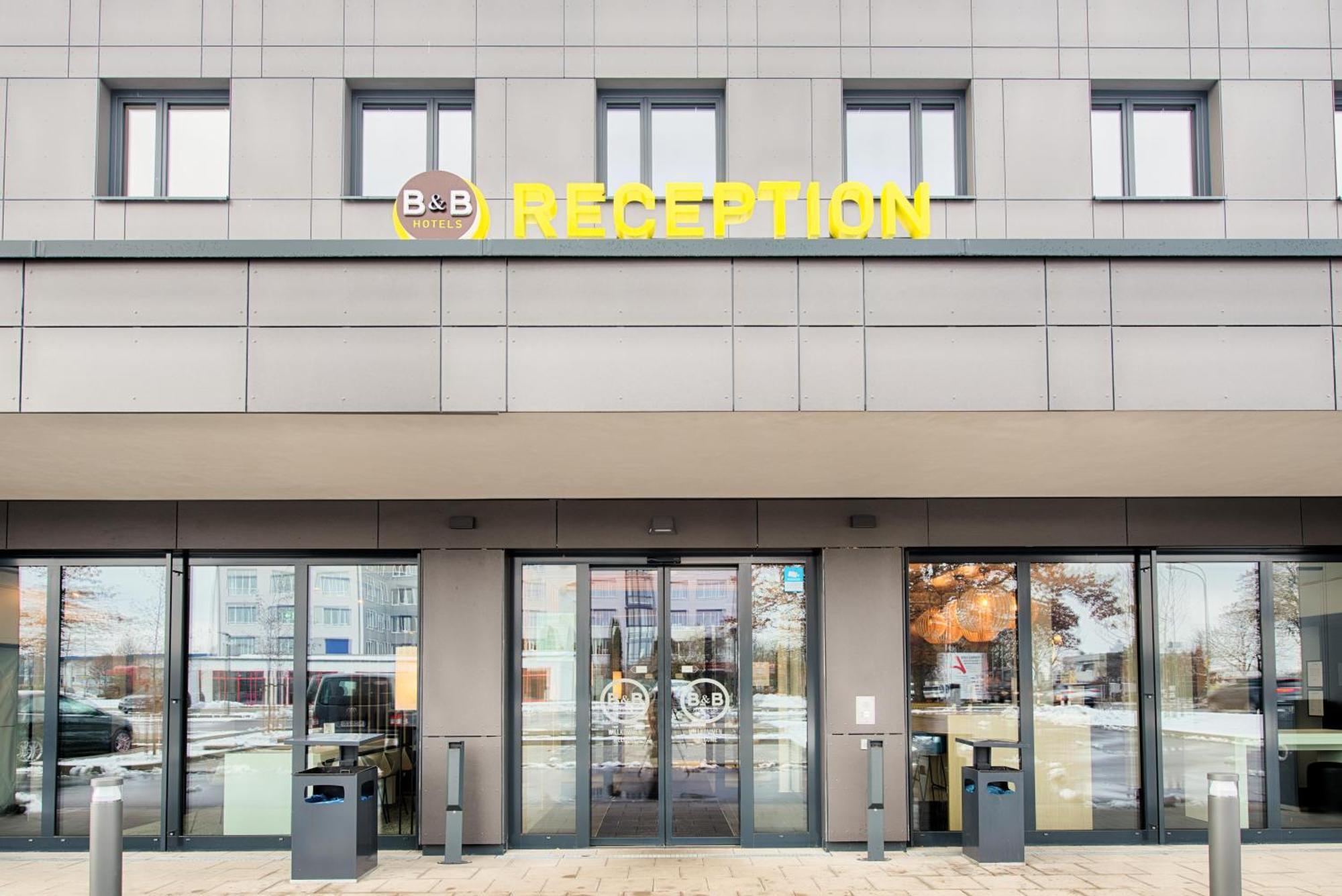 B&B Hotel Augsburg-West 外观 照片