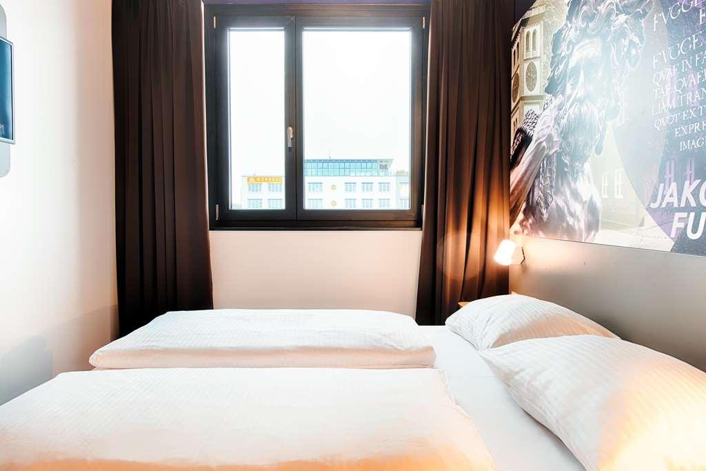 B&B Hotel Augsburg-West 客房 照片